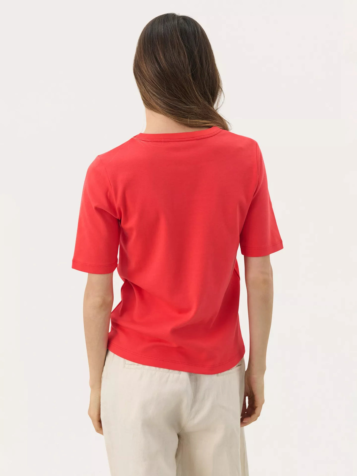 Part Two Ratani tee, poppy red colorway, detail view