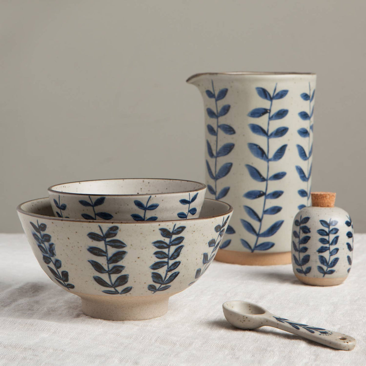 Danica Heirloom Vine Element bowl, close-up of reactive glaze finish