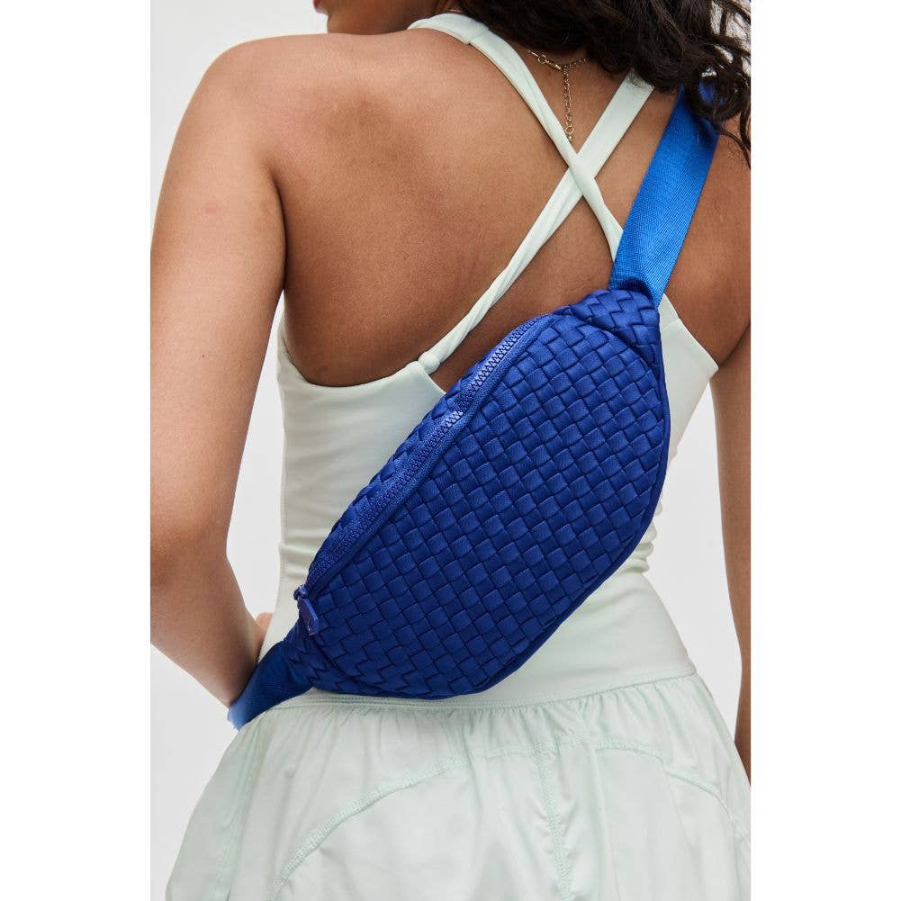 Aim High Woven Neoprene Belt Bag: Black