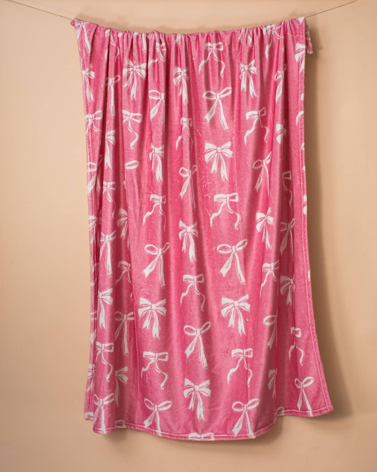 Hannah Bow Throw Pink 50x60
