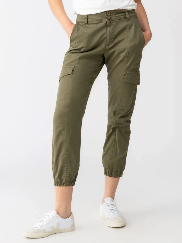 Rebel Standard Rise Pant, Hiker Green