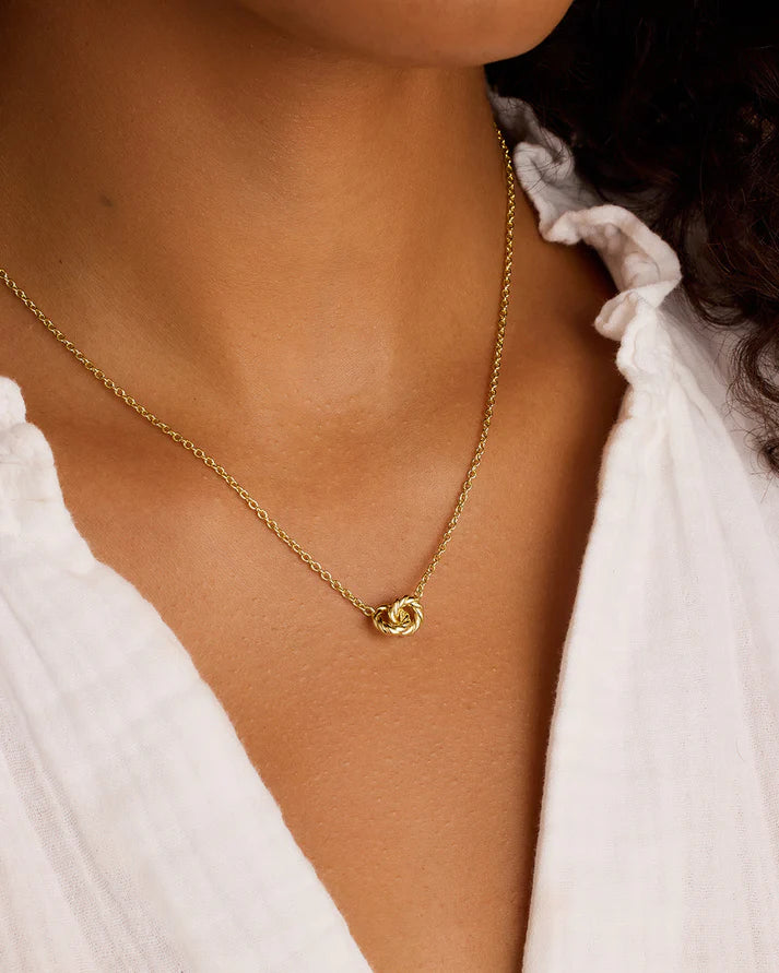 Crew Interlocking Necklace, available in Silver or Gold