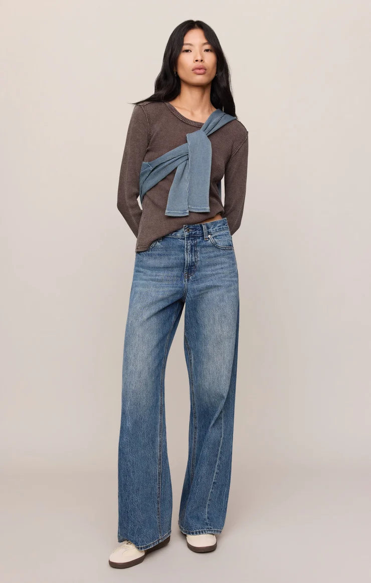 Arlet Mini Thermal Top in Dark Chocolate - detail