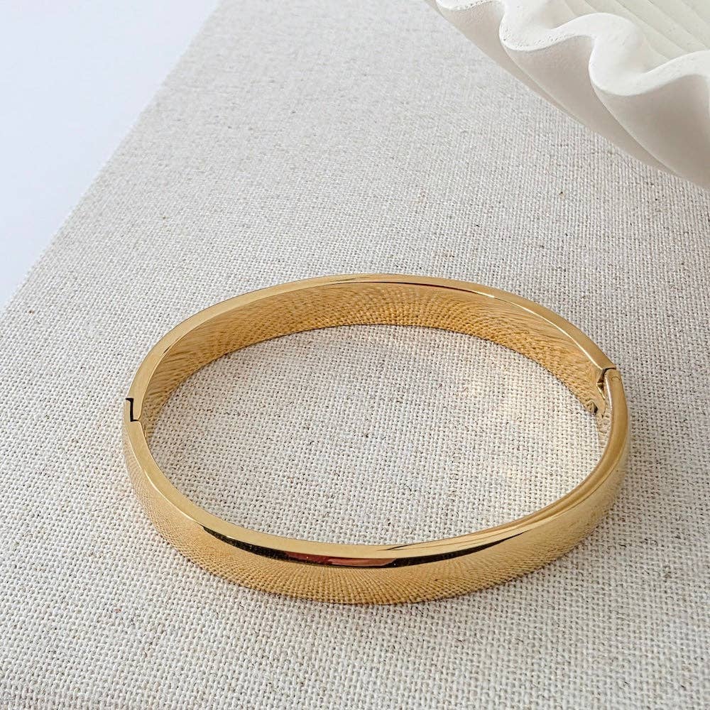 Endless Everyday Waterproof Bangle