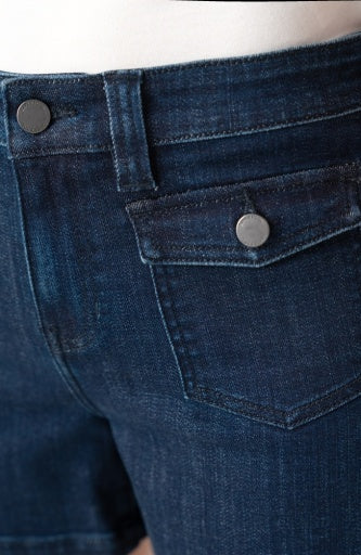 Vintage Short with Flap Front Pockets