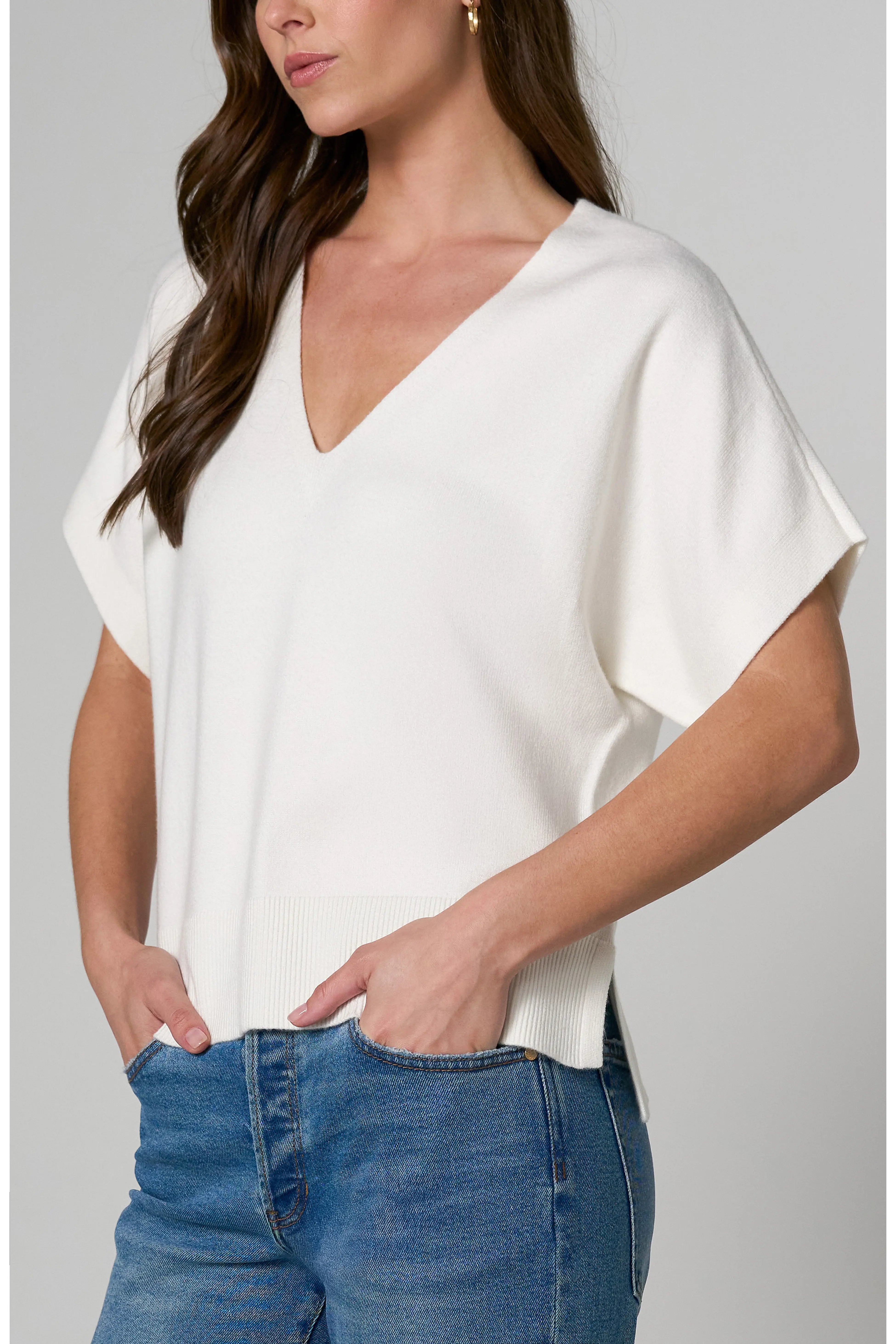 Short Sleeve Vneck Dolman Popover Sweater, Whipped Cream