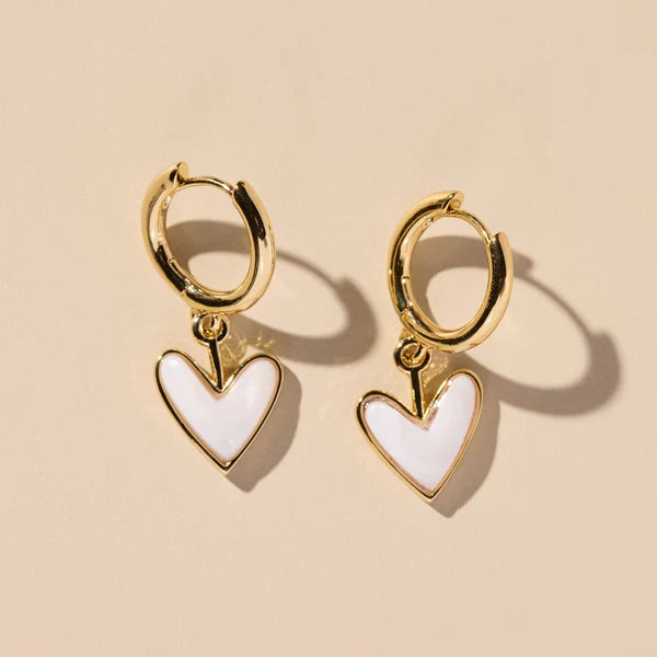 White Agate Sweetheart Huggies