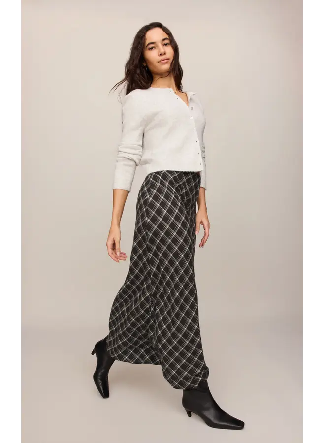 Europa Plaid Skirt in Ash Black - back