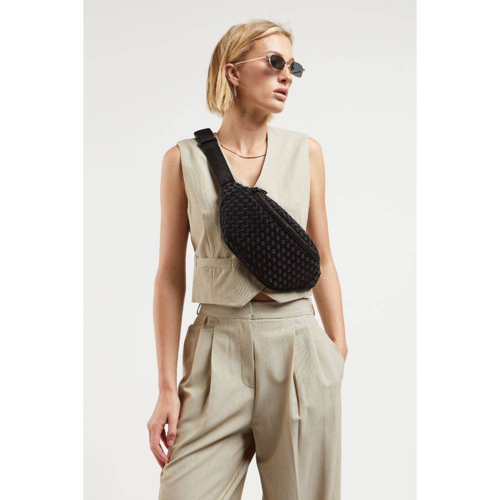 Aim High  Woven Neoprene Belt Bag: Black