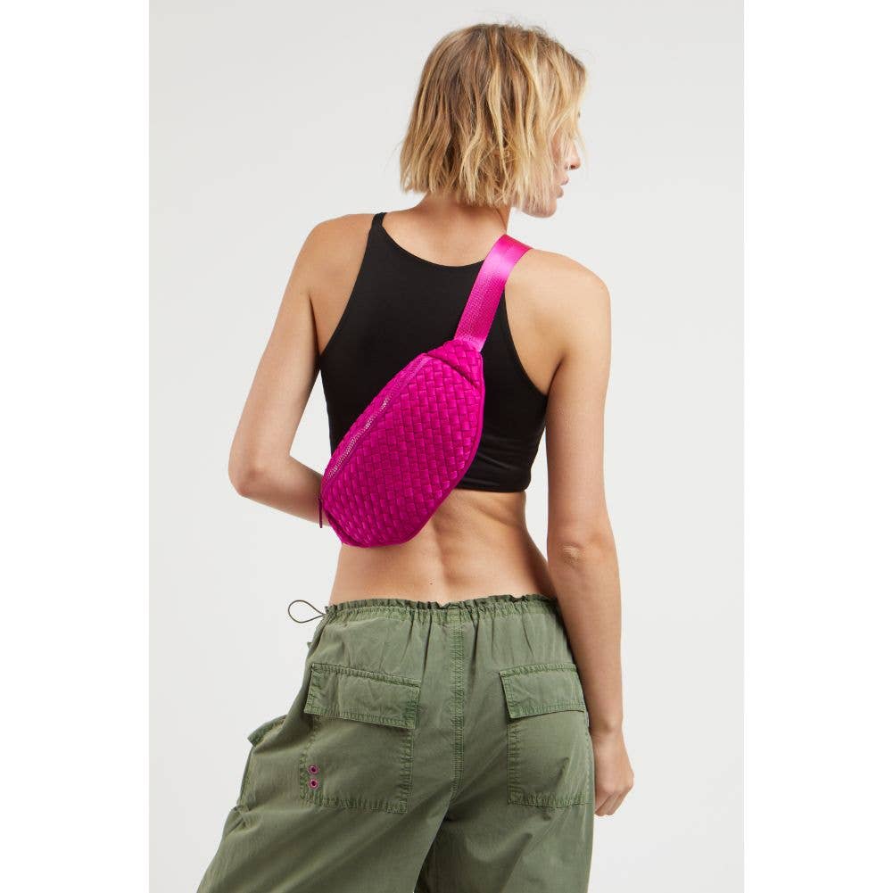 Aim High  Woven Neoprene Belt Bag: Black