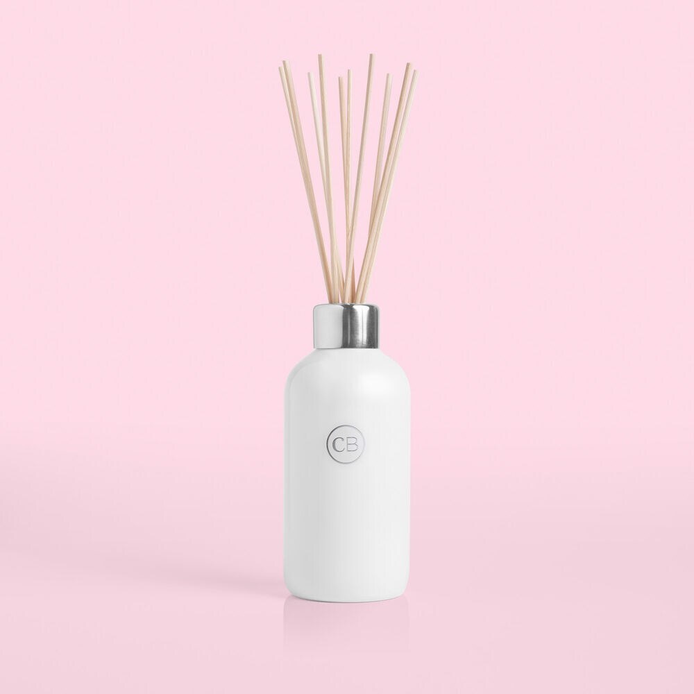 Volcano White Signature Reed Diffuser, 8 oz