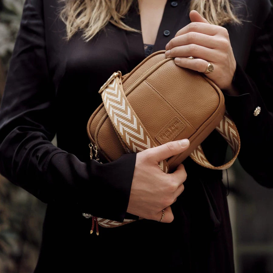 Pom Pom London Original Bag, available in 2 colors