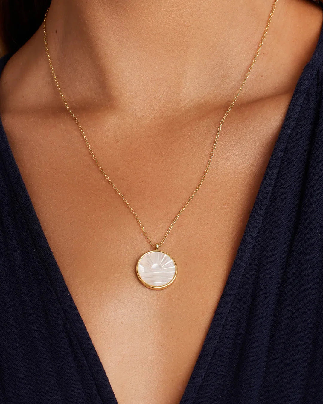 Sunset Etched Necklace, Gold