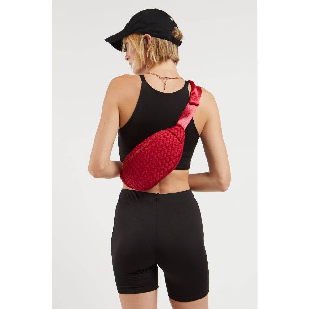Aim High  Woven Neoprene Belt Bag: Black