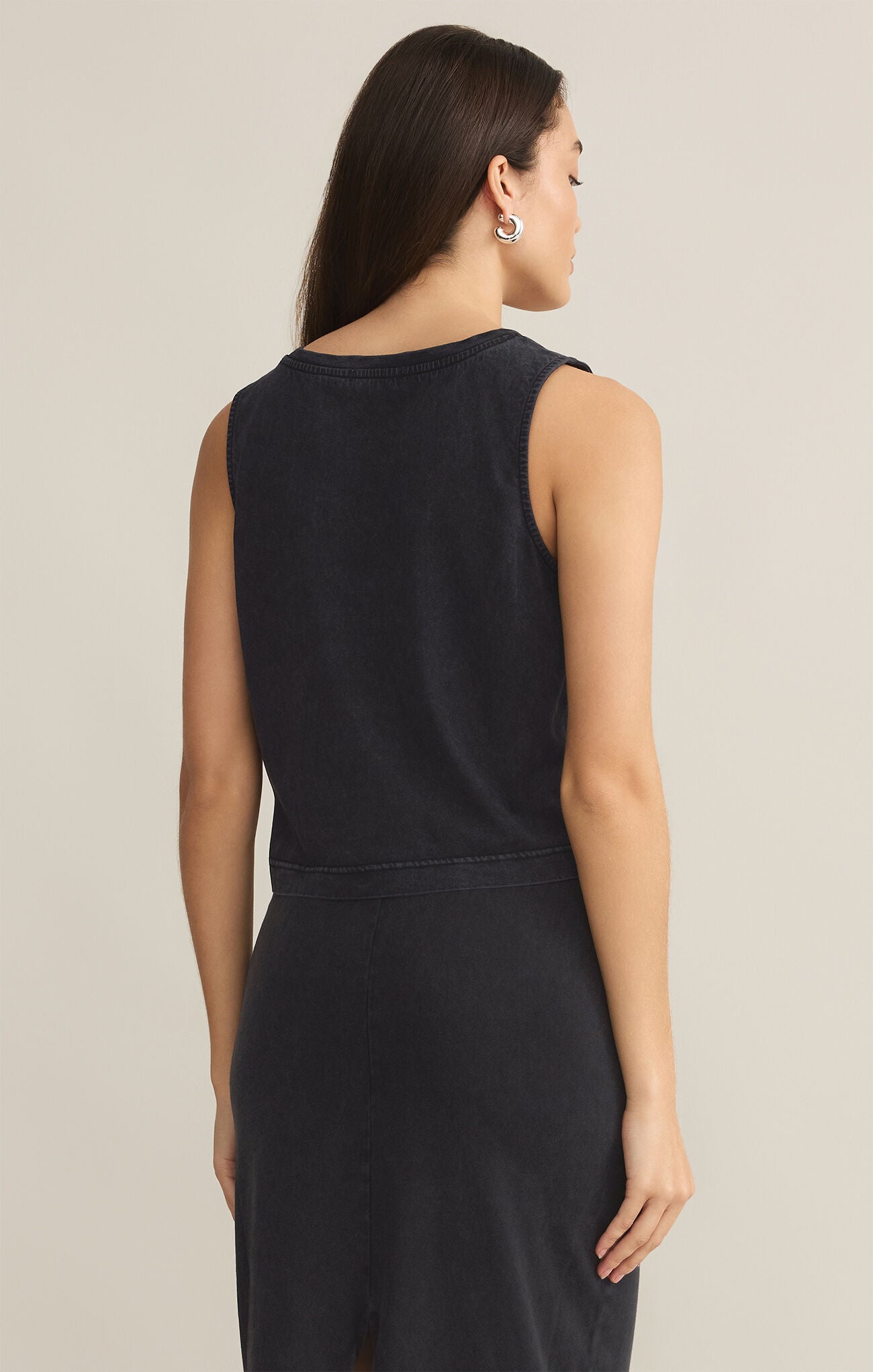 Sloane Vneck Top, Black