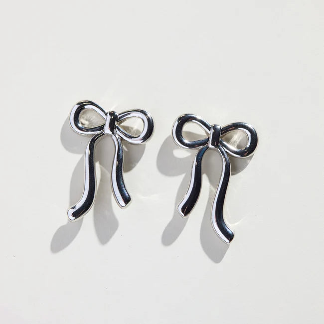 Vintage Bow Studs, 2 finishes