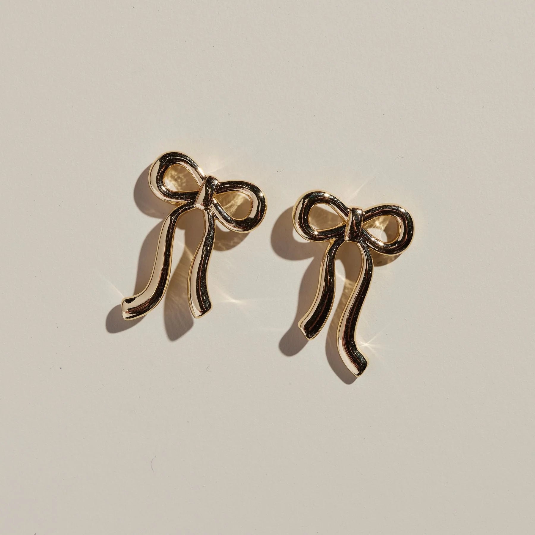 Vintage Bow Studs, 2 finishes