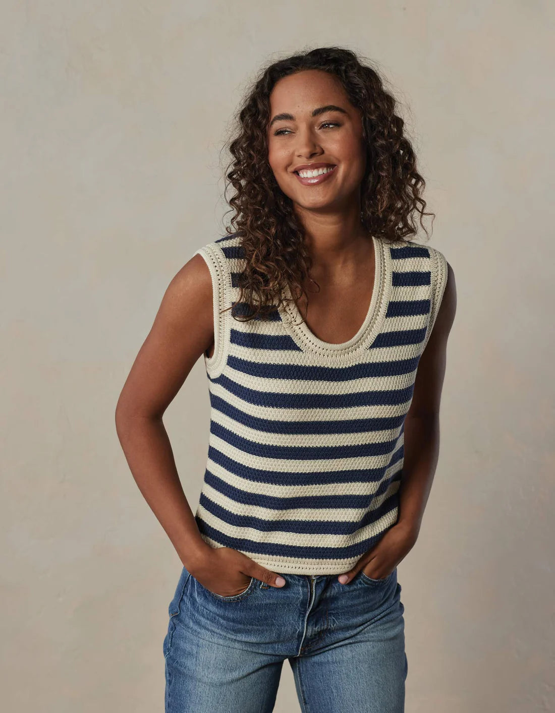 Wanderlust Tank, Cream/Navy